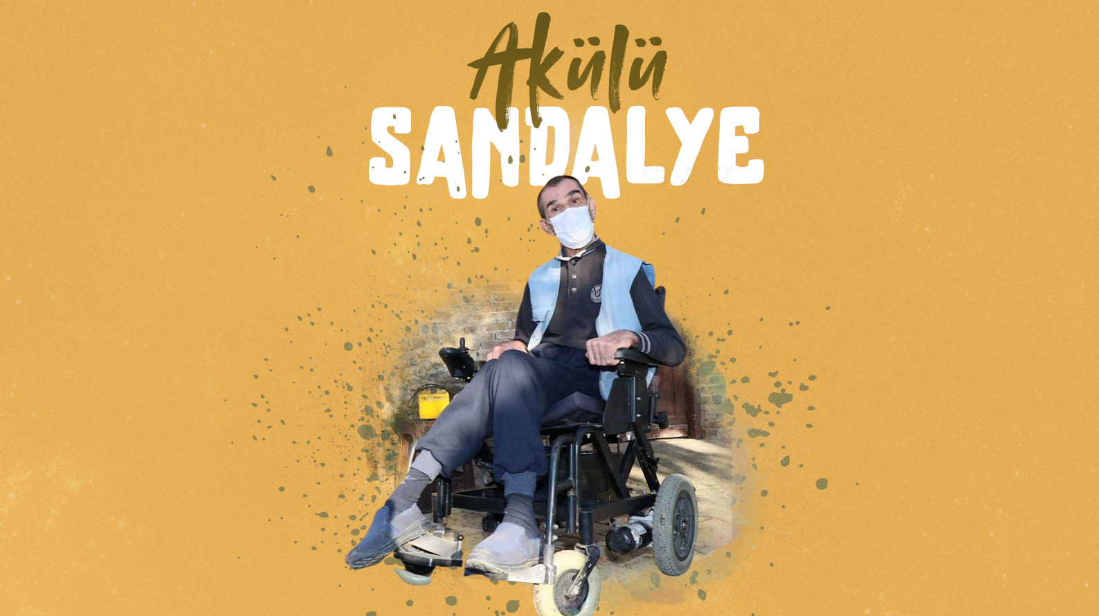 KARDEŞİNİ AYAĞA KALDIRMAK İÇİN AKÜLÜ SANDALYE ÖNÜNDEKİ ENGELLERİ KALDIR